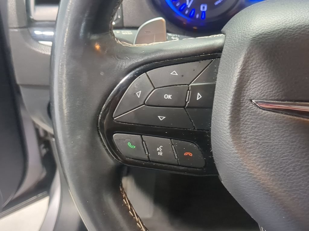 Used 2018 Chrysler 300 S w/ 300S Premium Group AWD/4WD image 29