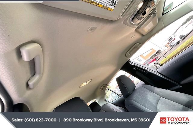 Used 2024 Toyota Corolla LE image 16