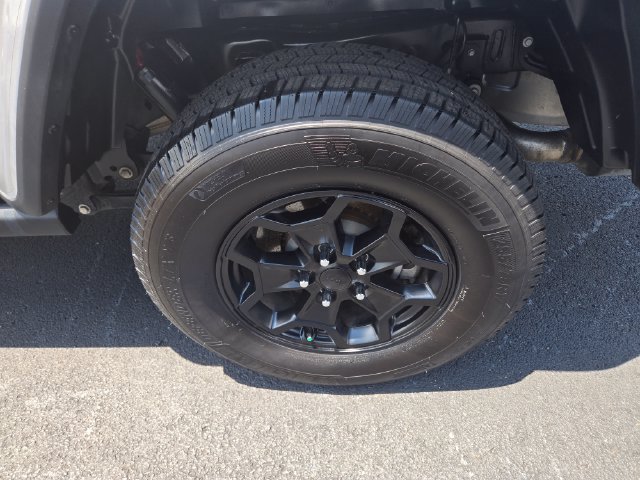 Used 2021 Jeep Gladiator Sport AWD/4WD image 19