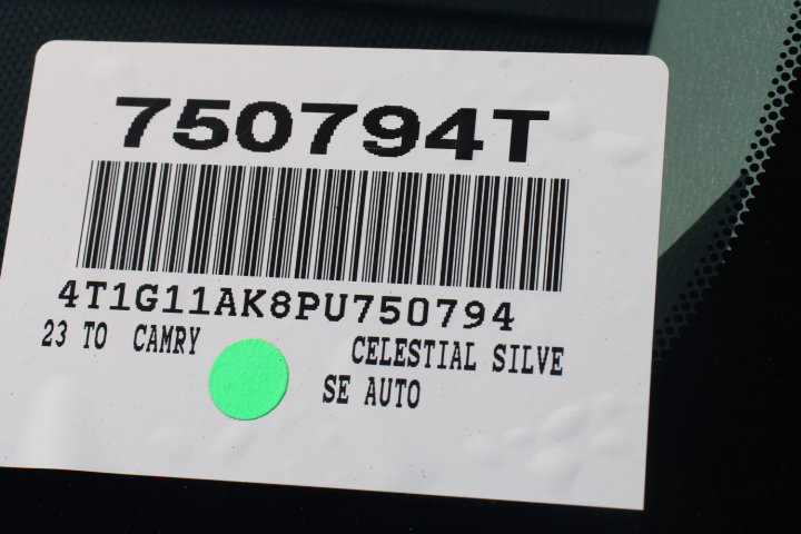Used 2023 Toyota Camry SE FWD image 29