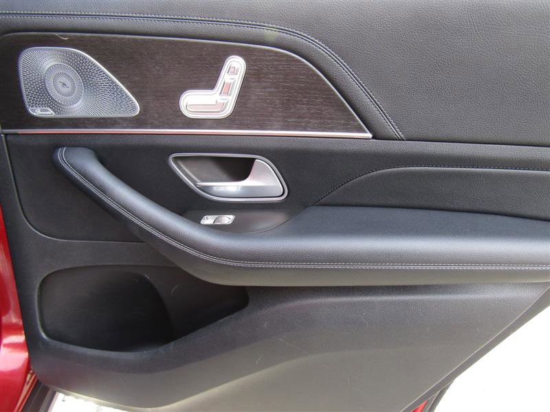 Used 2021 Mercedes-Benz GLS 450 4MATIC image 46