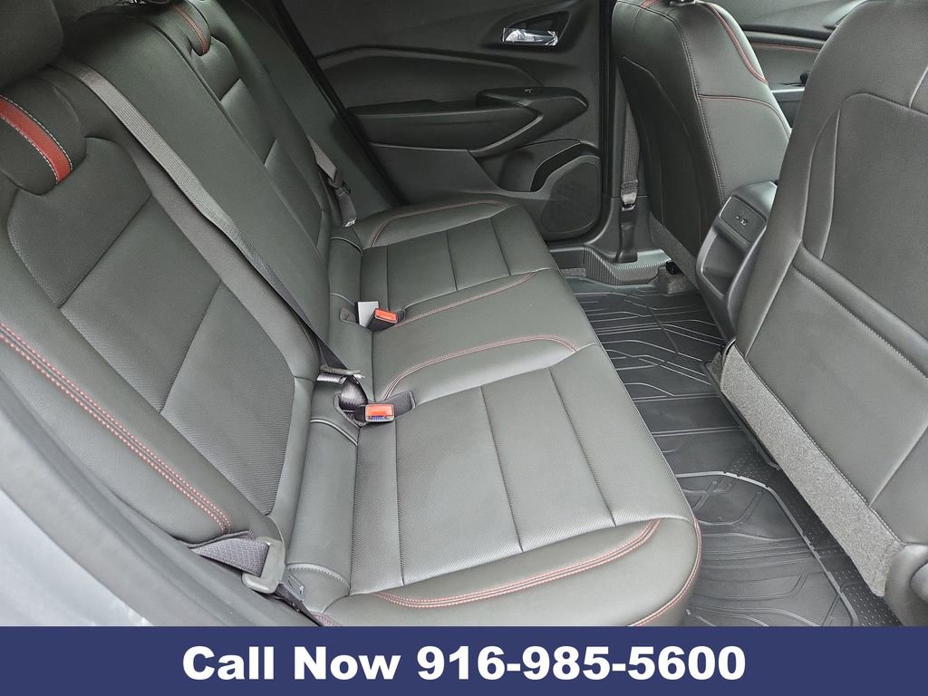 New 2026 Chevrolet Trax RS w/ Sunroof Package image 32