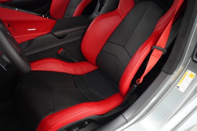 Used 2024 Chevrolet Corvette Stingray Premium Cpe w/ Z51 Performance Package RWD image 28