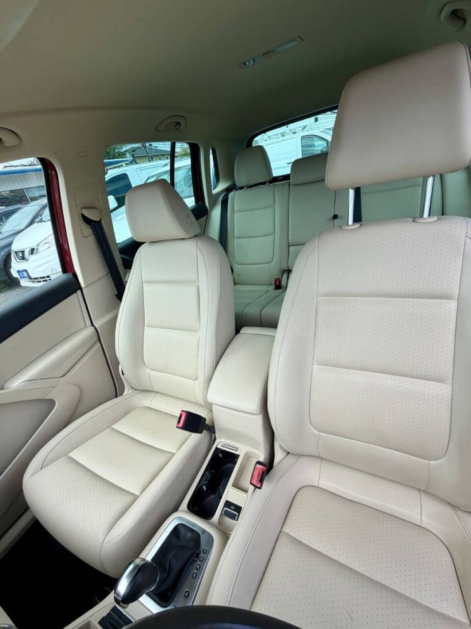 Used 2014 Volkswagen Tiguan SE AWD/4WD image 14