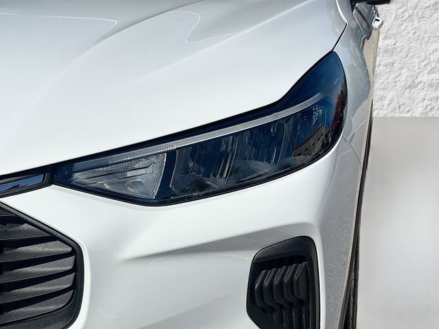 Used 2024 Ford Escape Active w/ Cold Weather Package image 9