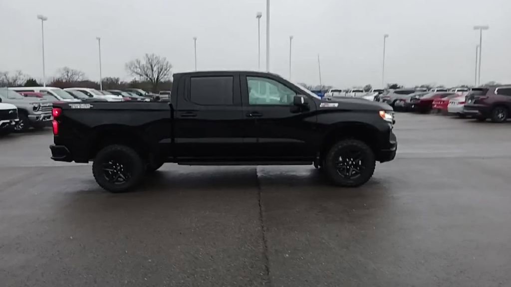 New 2026 Chevrolet Silverado 1500 LT Trail Boss w/ LT Trail Boss Premium Package AWD/4WD image 9