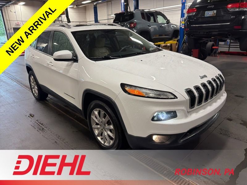 Used 2017 Jeep Cherokee Limited AWD/4WD image 4