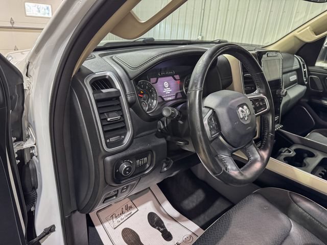 Used 2020 RAM 1500 Laramie AWD/4WD image 13