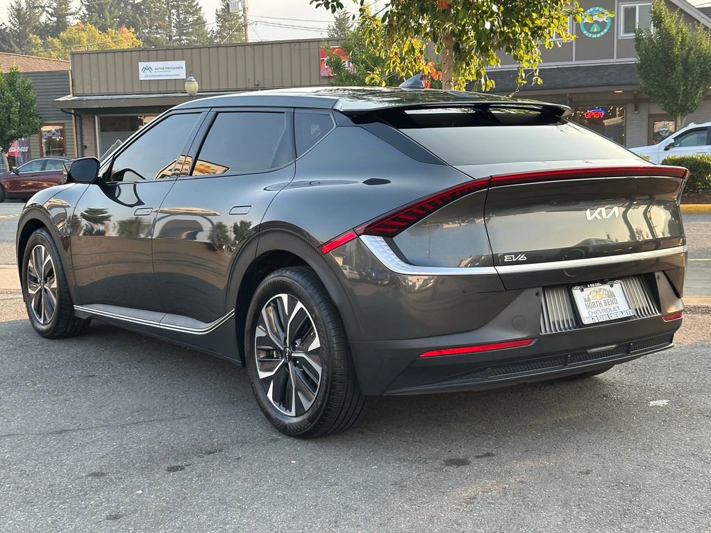 Used 2023 Kia EV6 Light image 8