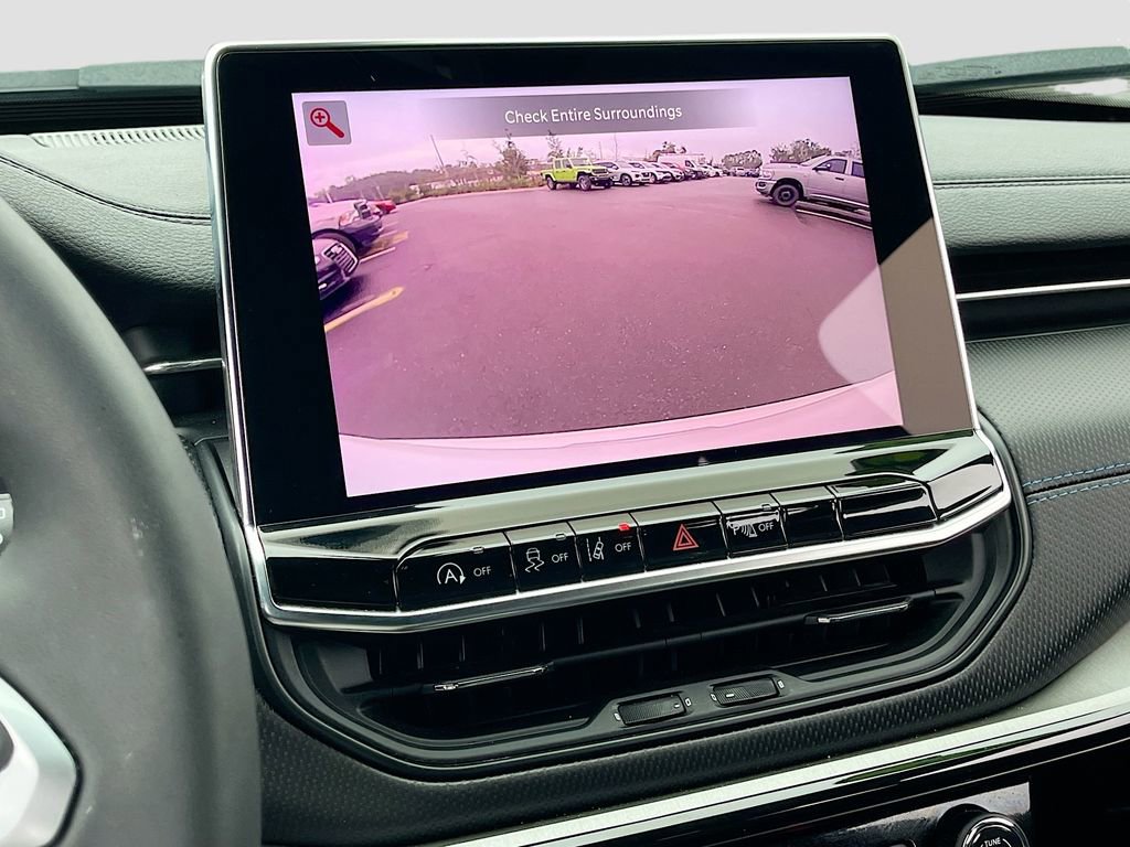 Certified 2025 Jeep Compass Limited w/ High Altitude Package image 14