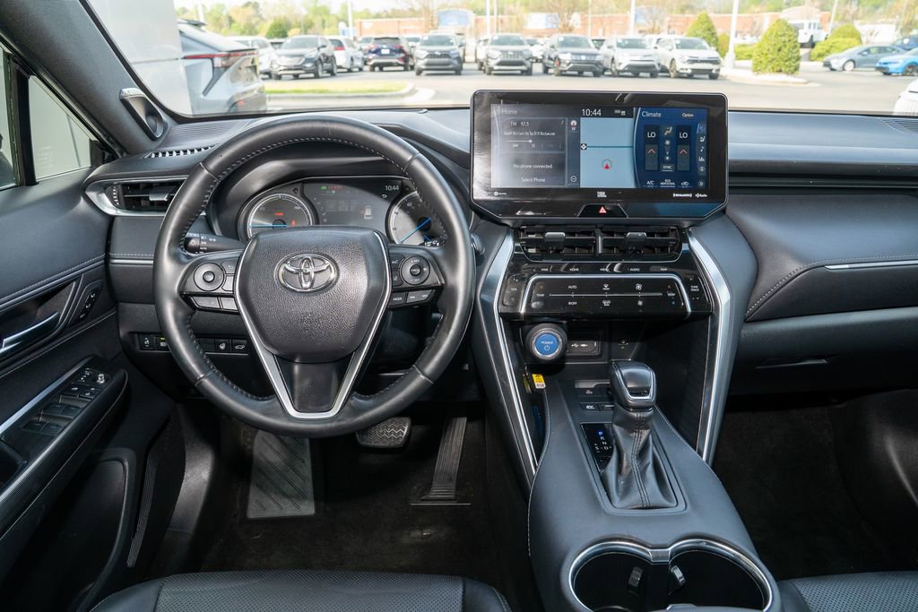 Used 2021 Toyota Venza Limited w/ Advanced Technology Package image 7