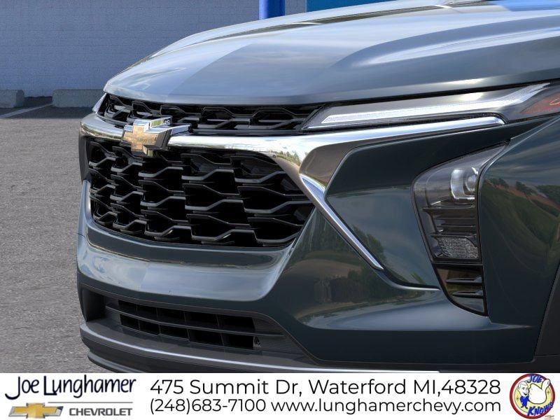 New 2026 Chevrolet Trax LT w/ LT Convenience Package FWD image 14
