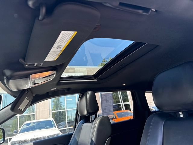 Used 2019 Jeep Grand Cherokee Limited AWD/4WD image 27