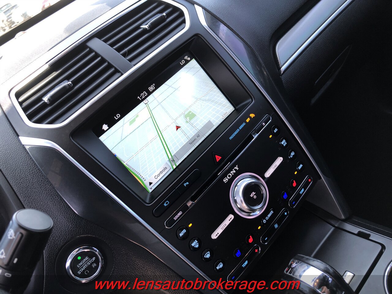 Used 2017 Ford Explorer Sport w/ Equipment Group 401A AWD/4WD image 14