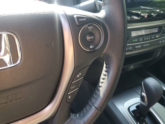 Used 2017 Honda Ridgeline RTL-T image 22