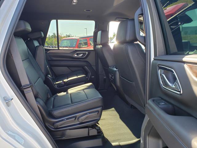 Used 2022 Chevrolet Tahoe LT w/ Luxury Package image 14