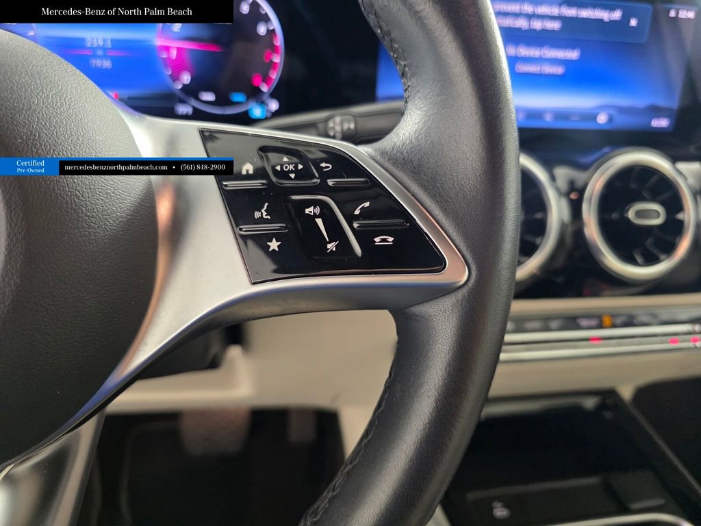 Certified 2025 Mercedes-Benz GLA 250 4MATIC image 19