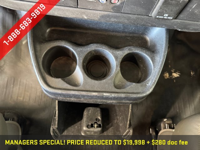 Used 2018 Chevrolet Express 2500 RWD image 15