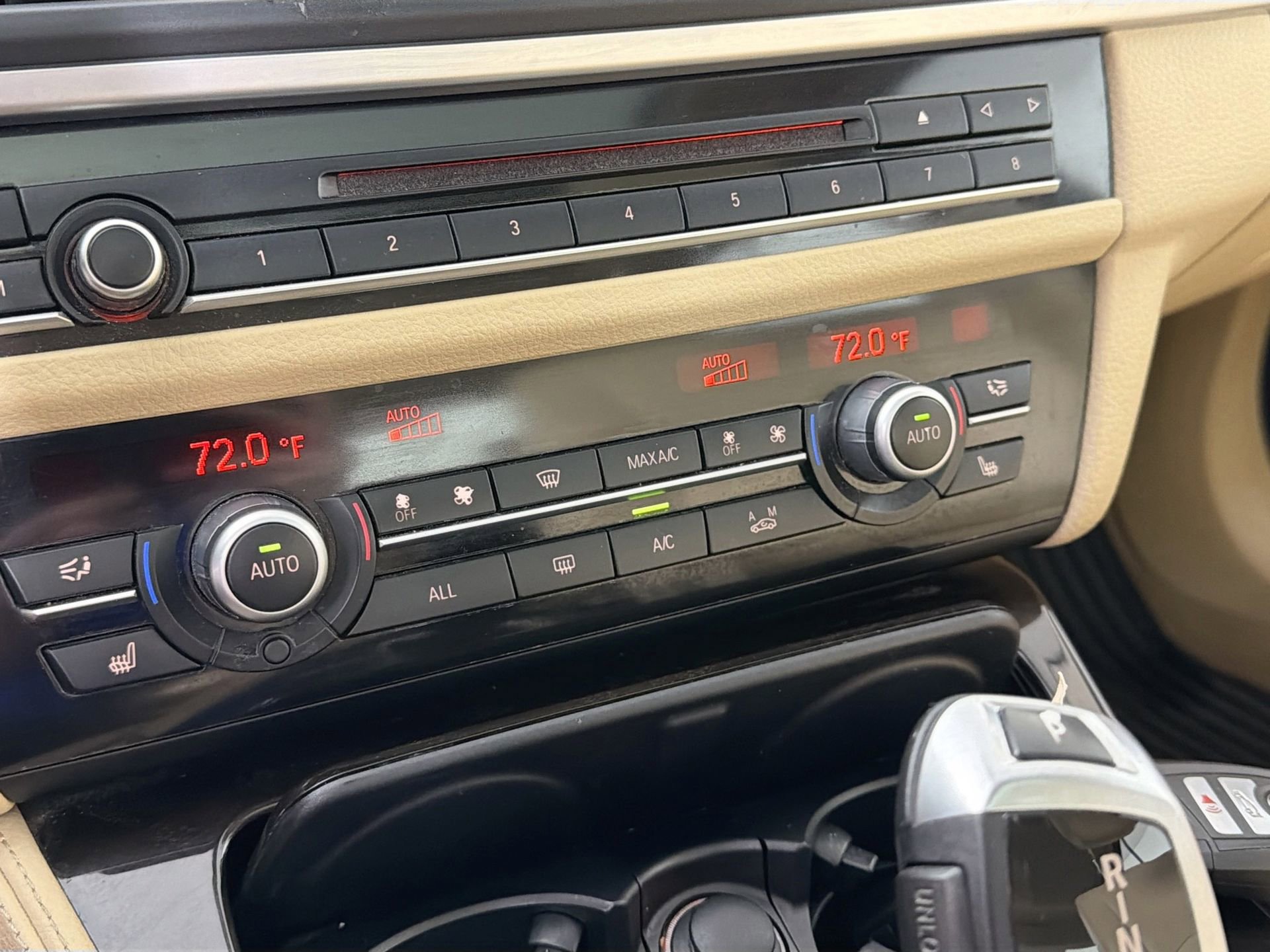 Used 2013 BMW 528i Sedan image 16