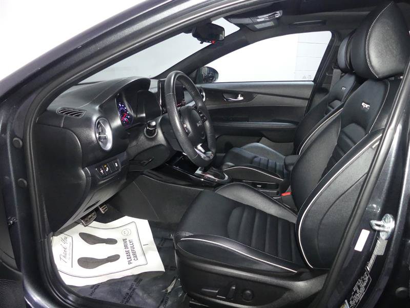 Used 2023 Kia Forte GT-Line w/ GT-Line Premium Package FWD image 21
