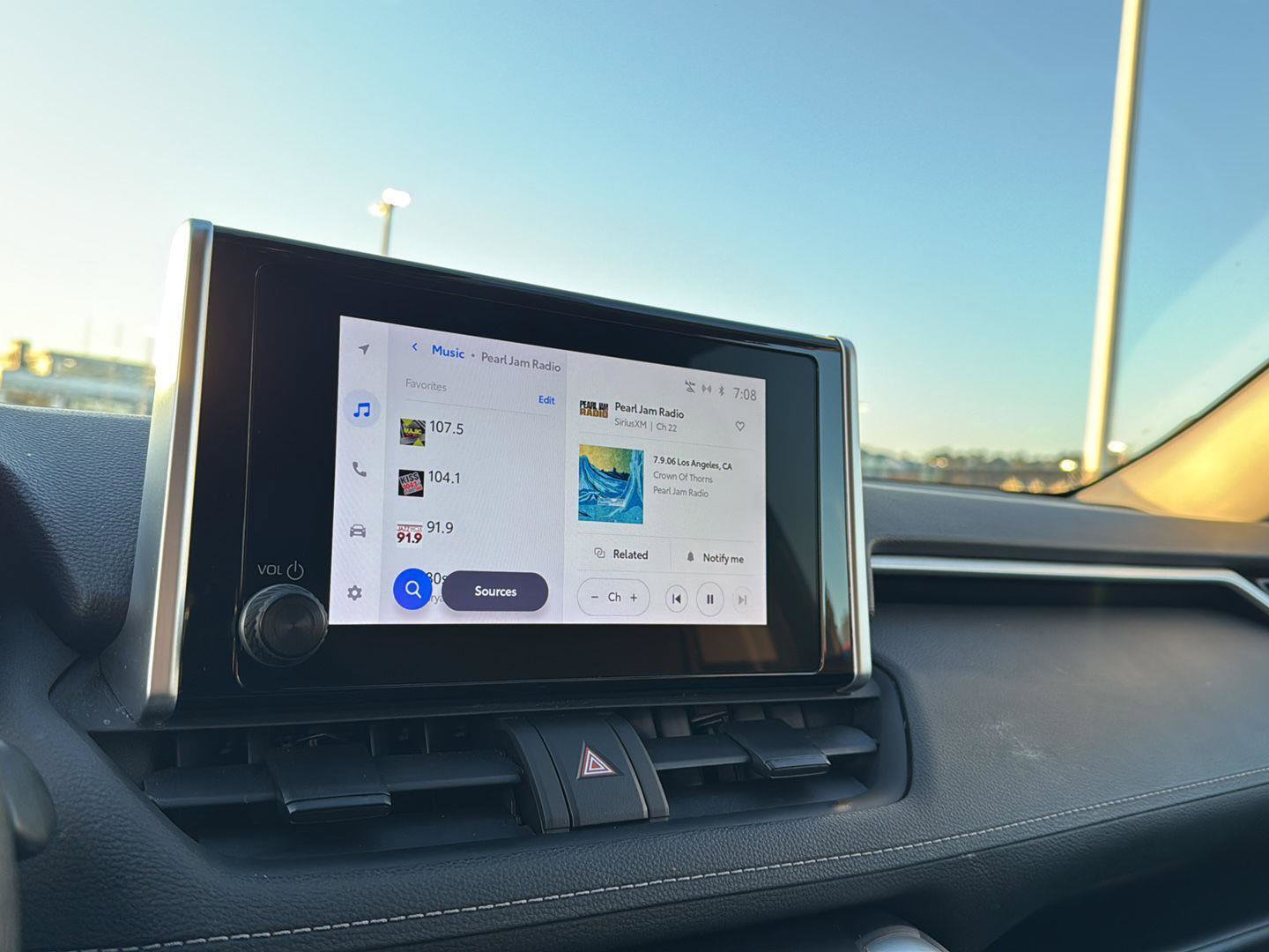 Certified 2023 Toyota RAV4 XLE FWD image 21