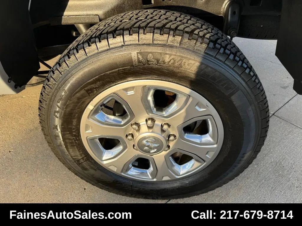 Used 2018 RAM 2500 Big Horn image 38