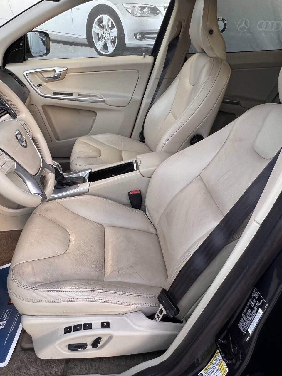 Used 2013 Volvo XC60 T6 AWD/4WD image 11
