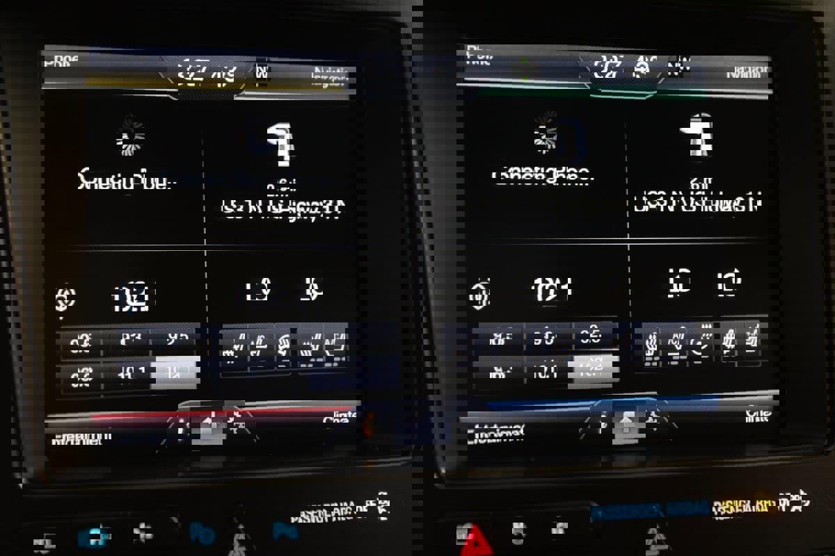 Used 2016 Ford Explorer Platinum image 34