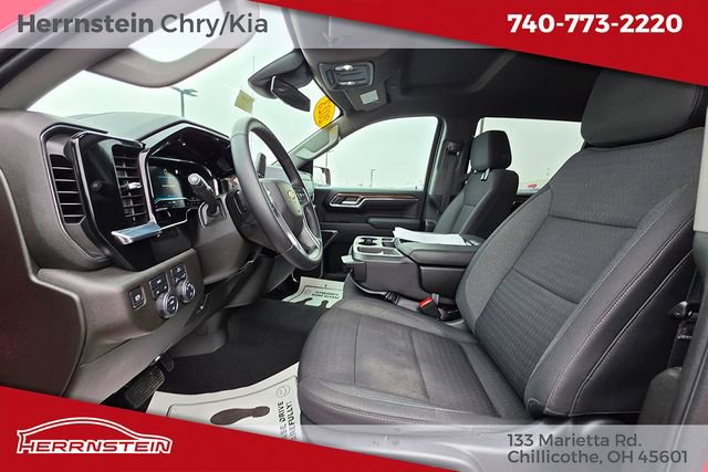Used 2023 Chevrolet Silverado 1500 LT AWD/4WD image 22