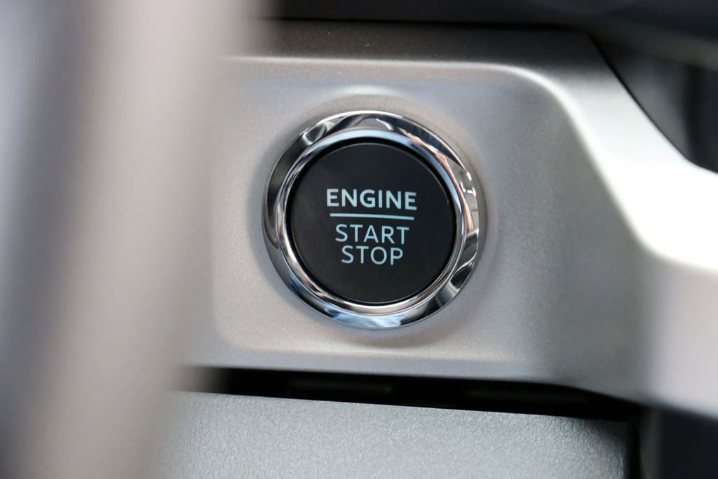 New 2026 Ford F250 XLT w/ XLT Premium Package image 14