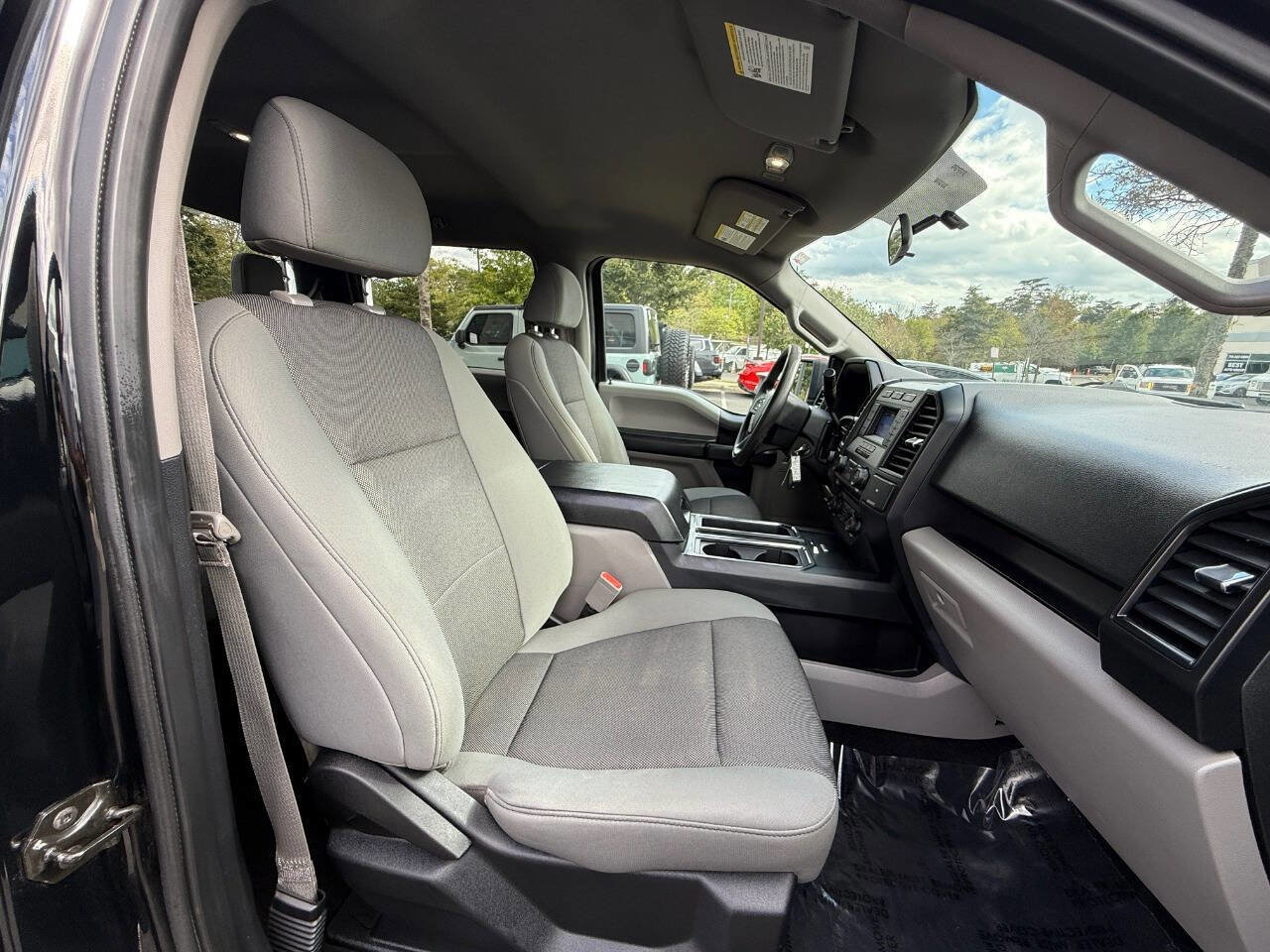 Used 2018 Ford F150 XL w/ Equipment Group 101A Mid image 34