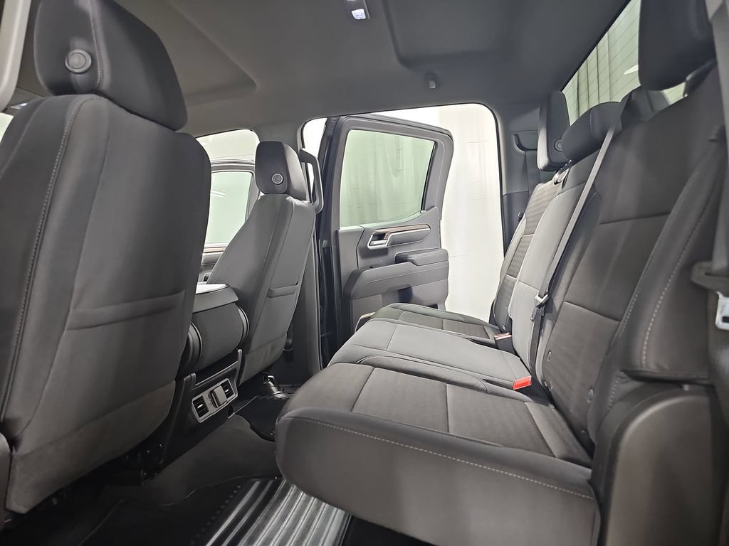 Certified 2024 Chevrolet Silverado 1500 LT AWD/4WD image 17