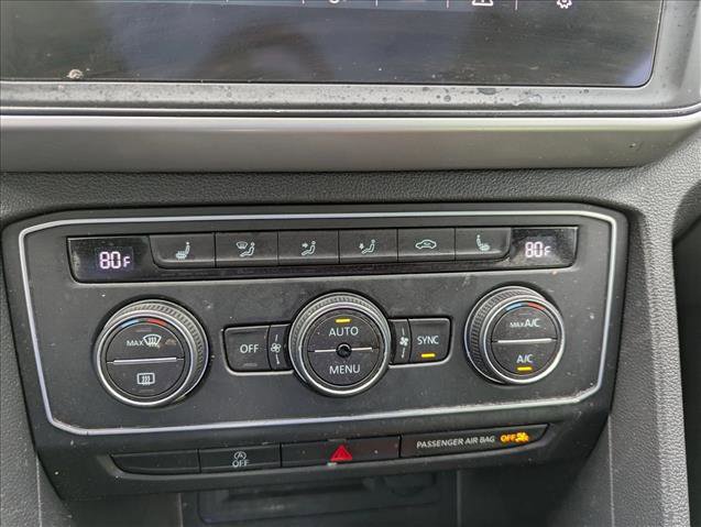 Used 2021 Volkswagen Atlas Cross Sport SE w/ Panoramic Sunroof Package image 19