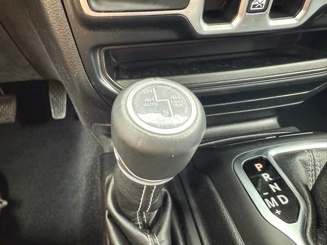 Used 2021 Jeep Wrangler Unlimited Sahara w/ Cold Weather Group image 33