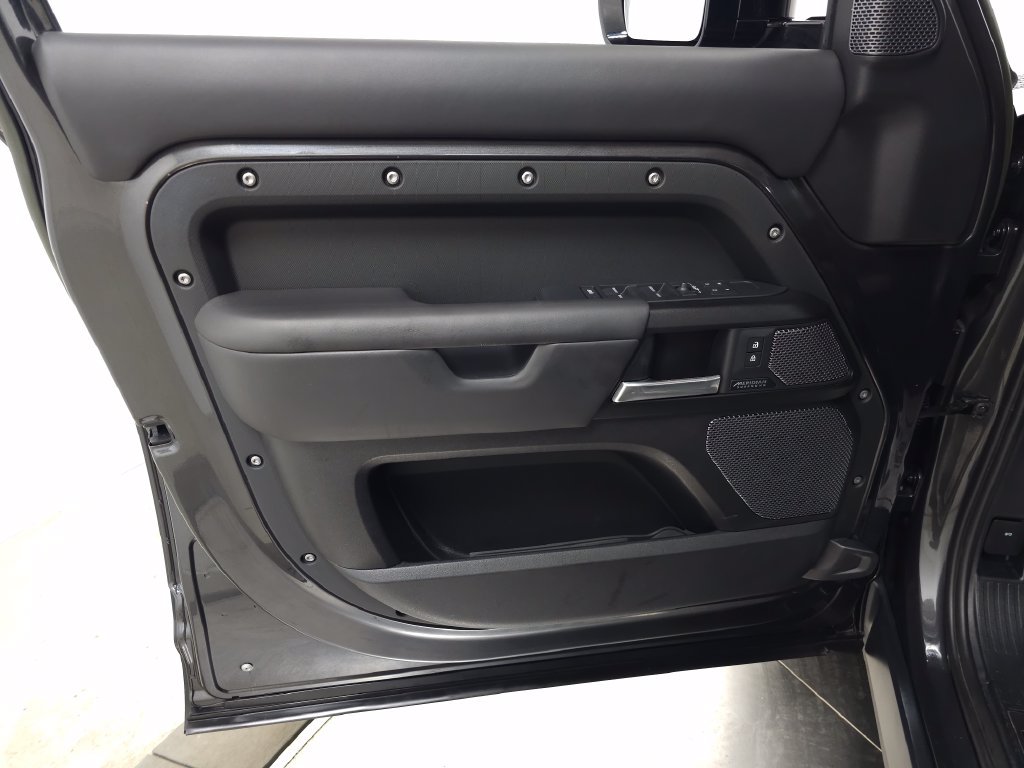 Used 2023 Land Rover Defender 110 Carpathian Edition AWD/4WD image 12