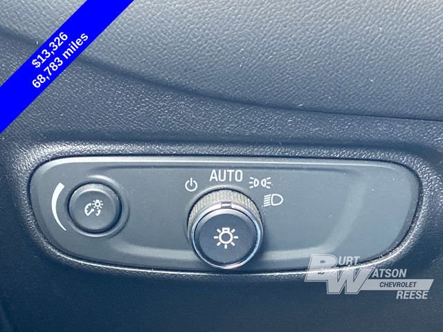 Used 2018 Chevrolet Equinox LT image 23