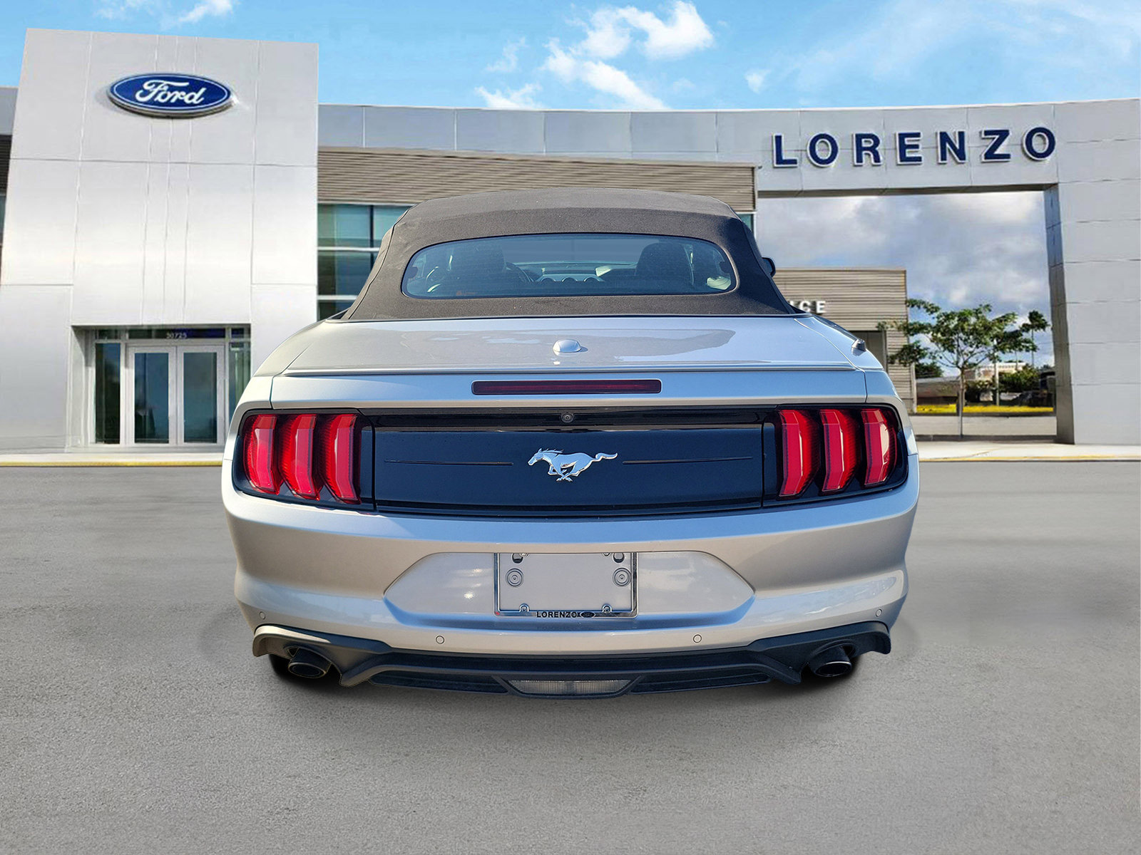 Used 2023 Ford Mustang Premium RWD image 6