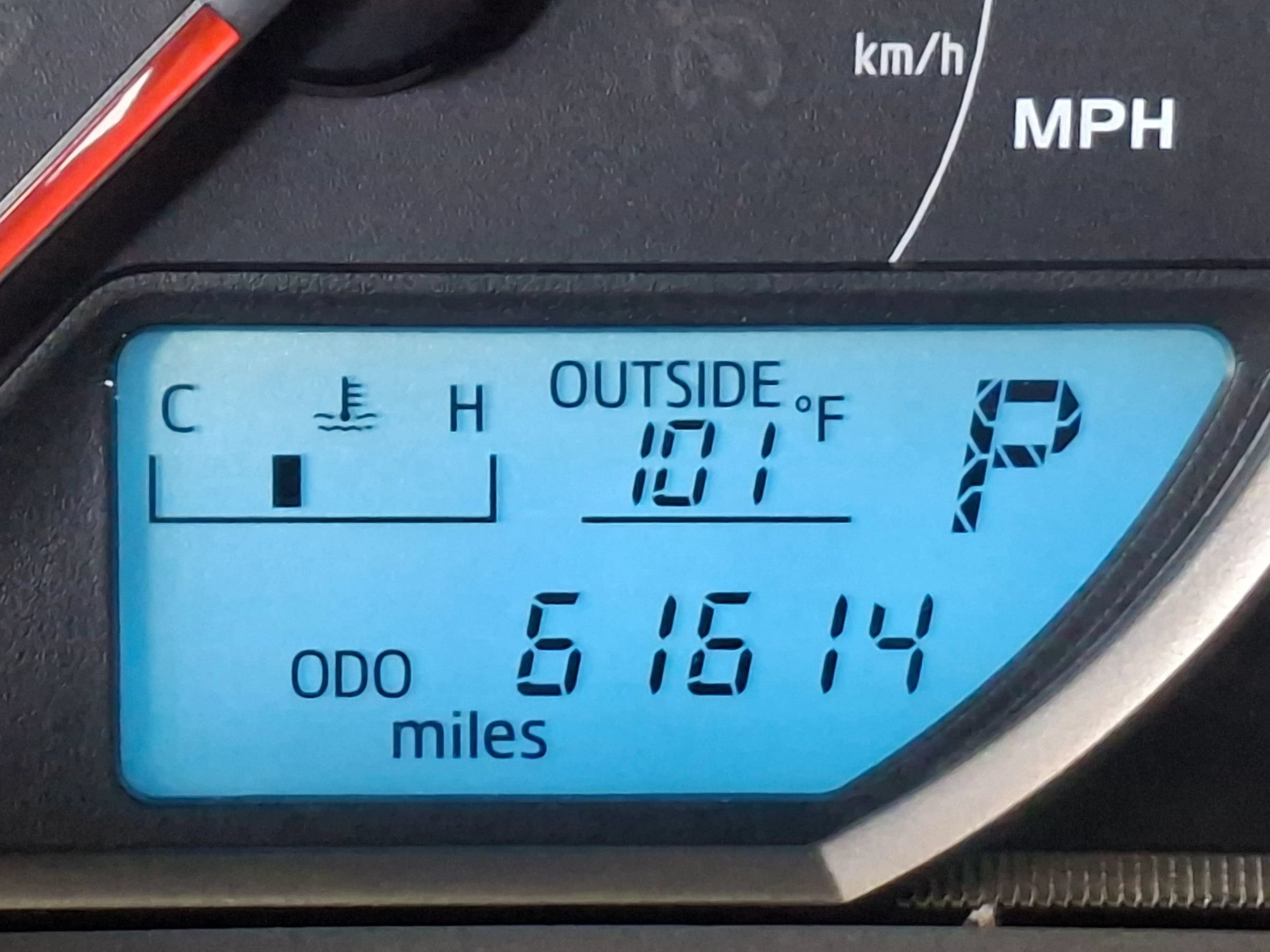 Used 2013 Toyota RAV4 LE FWD image 14