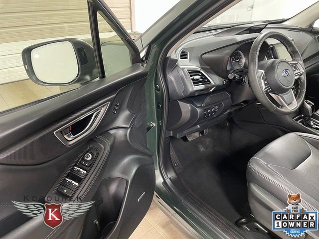 Used 2023 Subaru Forester Touring image 11