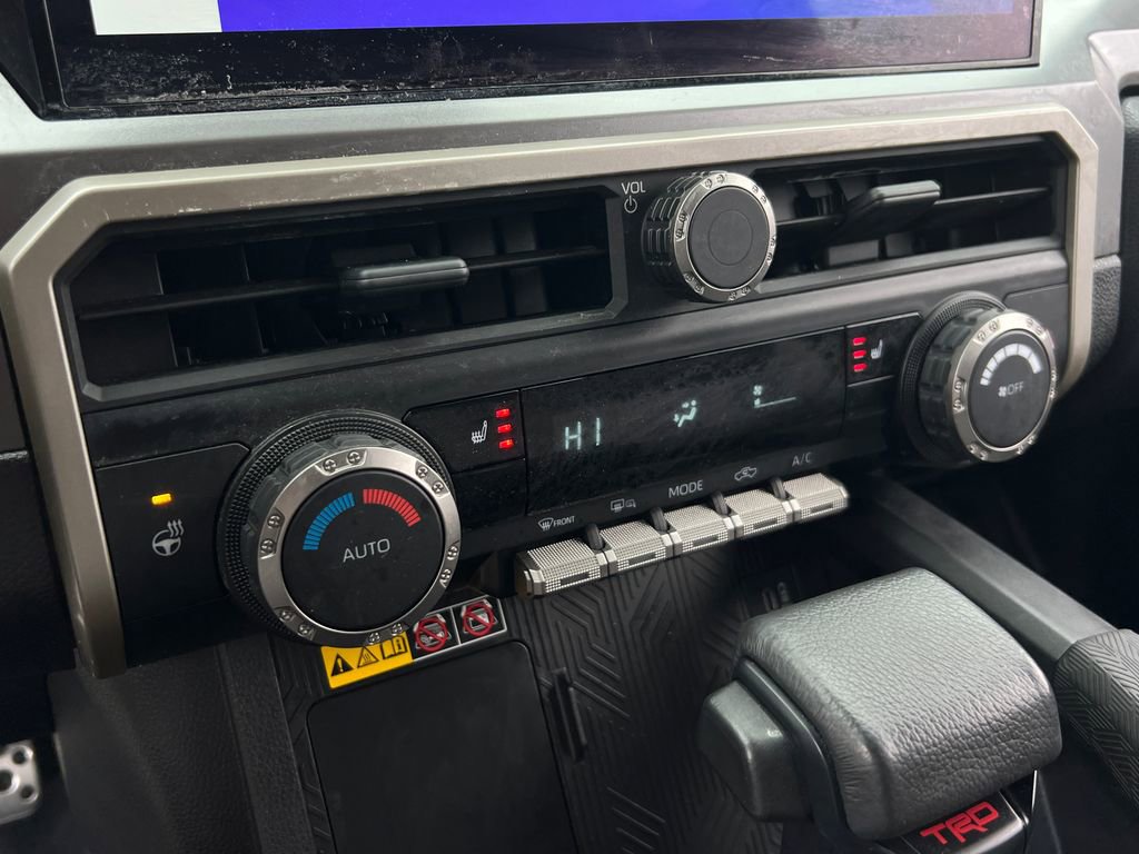 Used 2024 Toyota Tacoma TRD Sport image 25