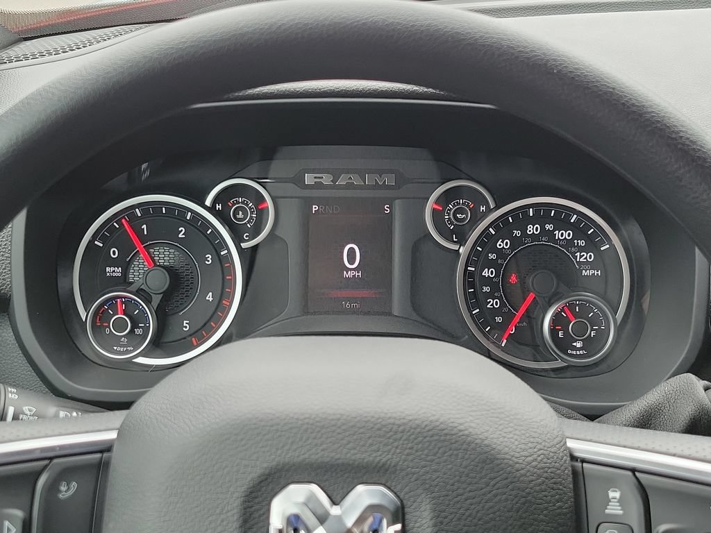 New 2026 RAM 2500 Tradesman AWD/4WD image 12