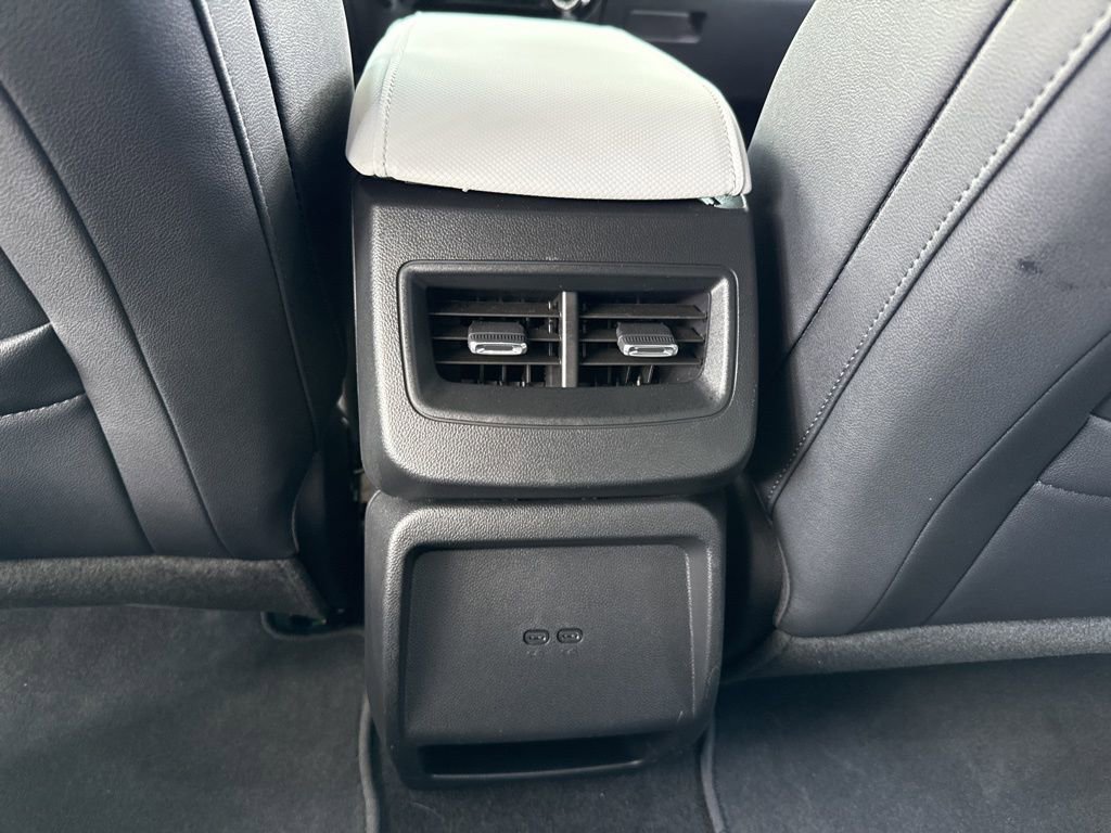 Used 2025 Chevrolet Equinox EV LT FWD image 27