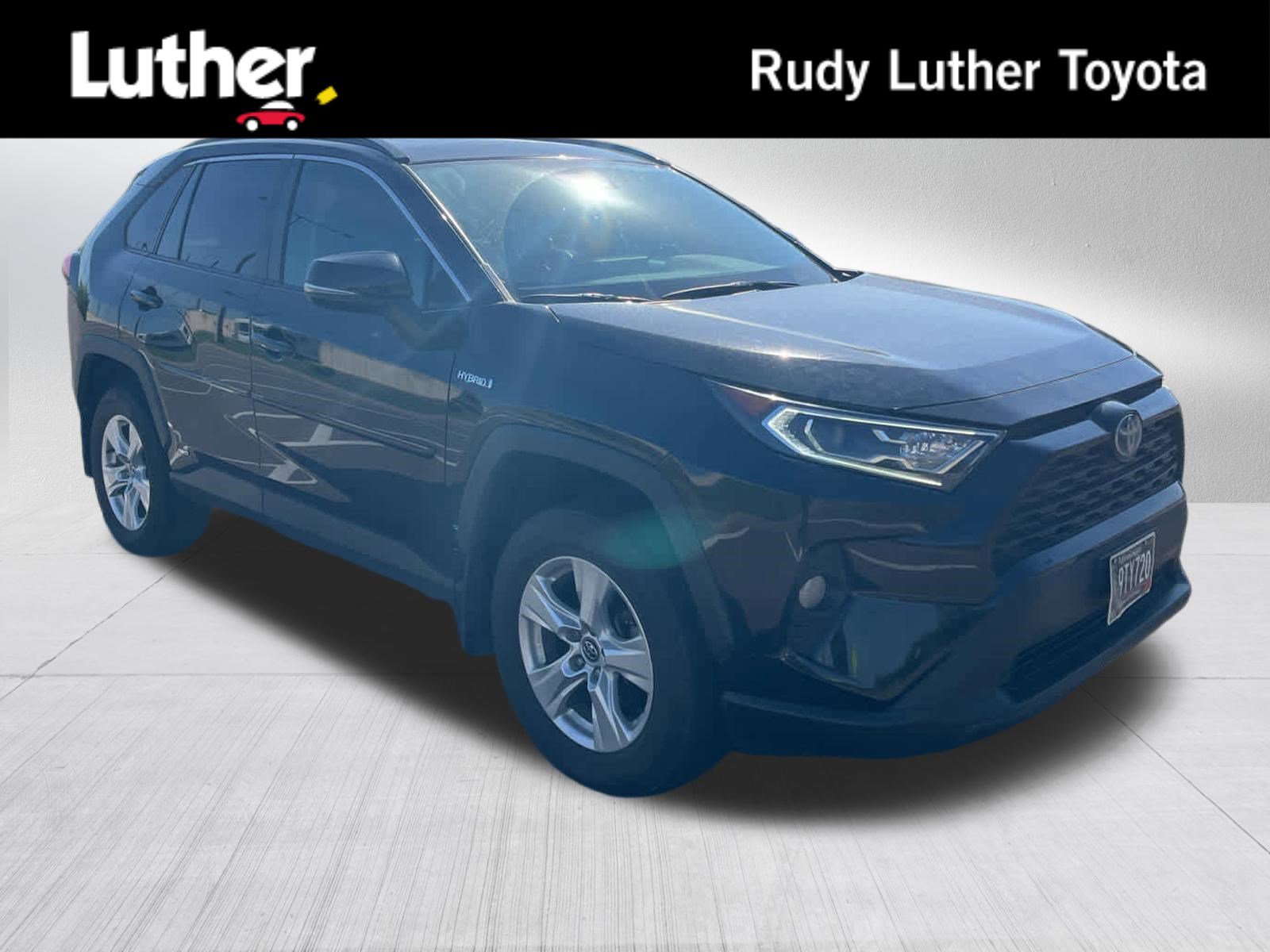 Certified 2020 Toyota RAV4 XLE w/ Convenience Package AWD/4WD video 1