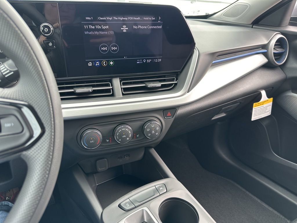 New 2026 Chevrolet Trax LS w/ LS Convenience Package image 42