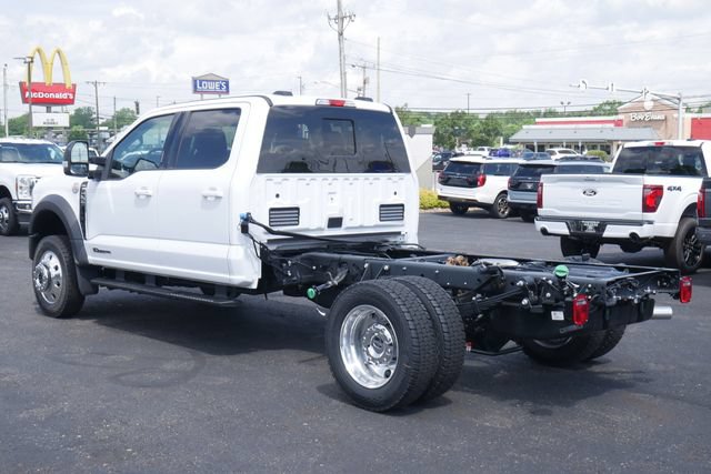 New 2026 Ford F550 4x4 Crew Cab image 9