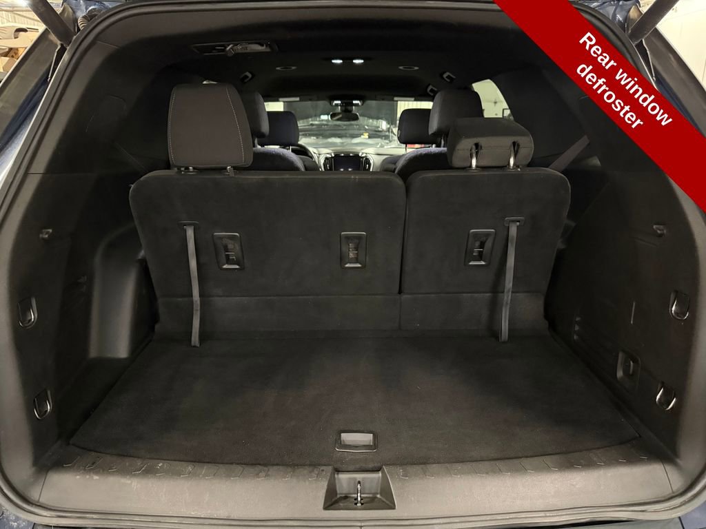 Used 2022 Chevrolet Traverse LT AWD/4WD image 36