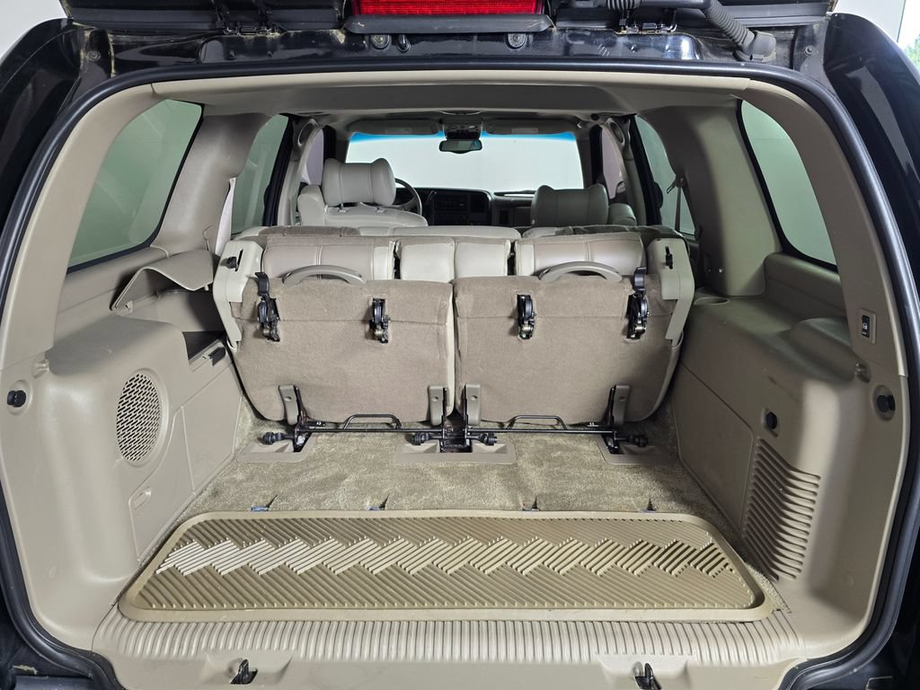 Used 2002 GMC Yukon Denali AWD/4WD image 17