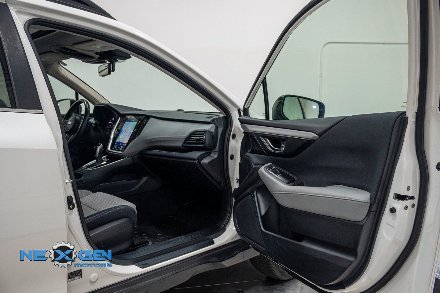 Used 2024 Subaru Outback Premium image 35