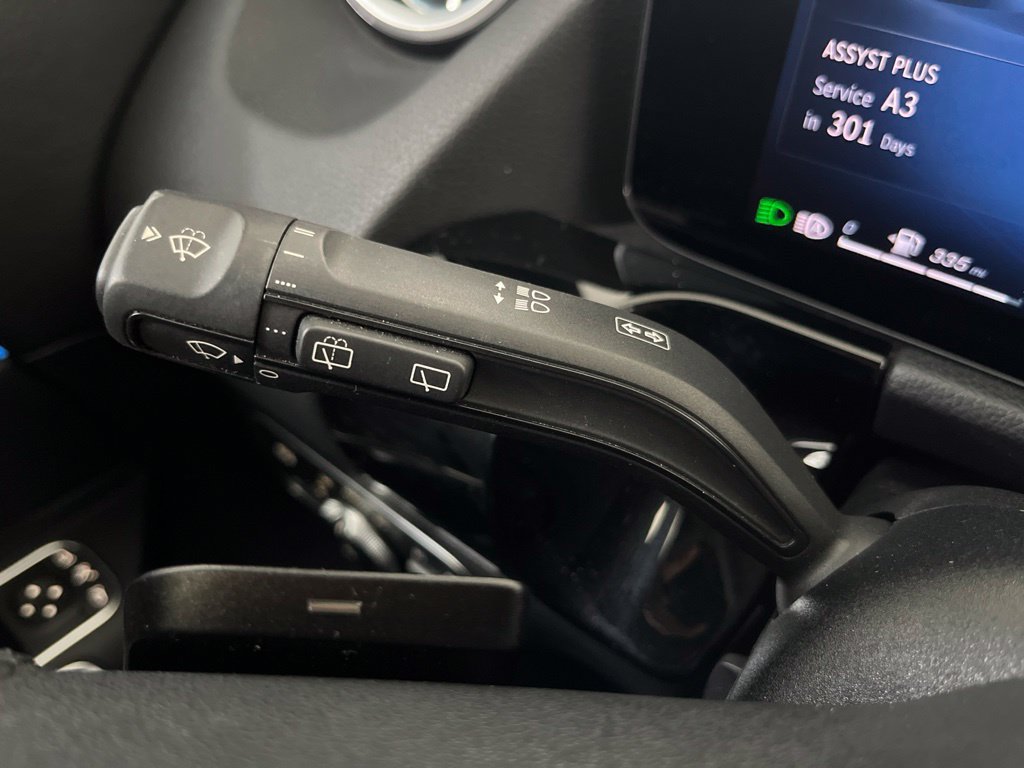 Used 2025 Mercedes-Benz GLA 250 4MATIC image 63