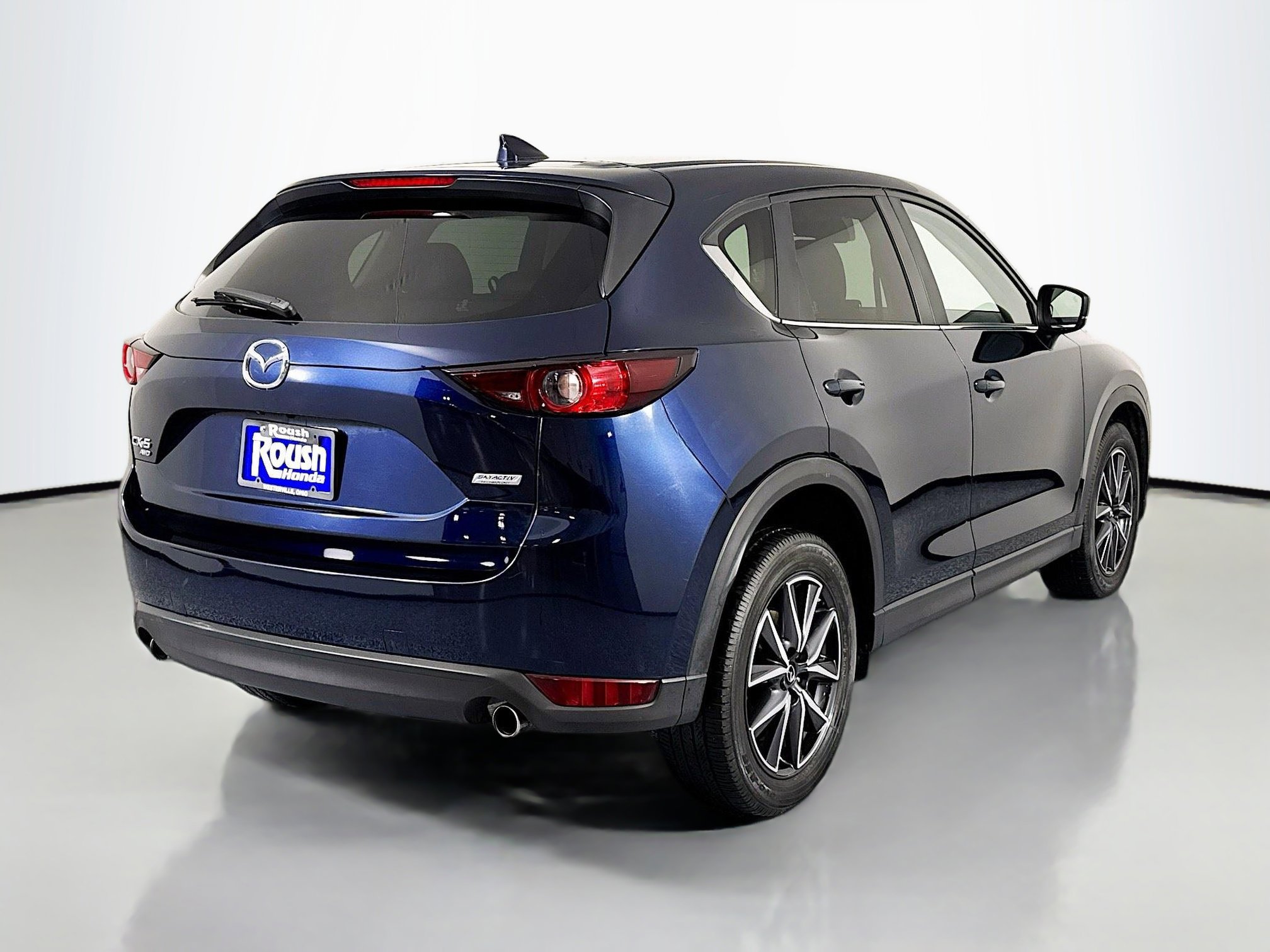 Used 2018 MAZDA CX-5 Touring image 5